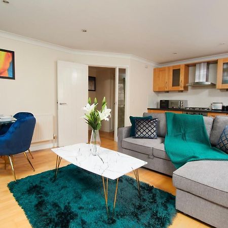 Exquisite Cambridge Abode - Sleeps 6 - Parking Apartment Екстериор снимка
