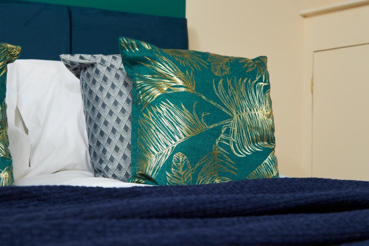 Exquisite Cambridge Abode - Sleeps 6 - Parking Apartment Екстериор снимка
