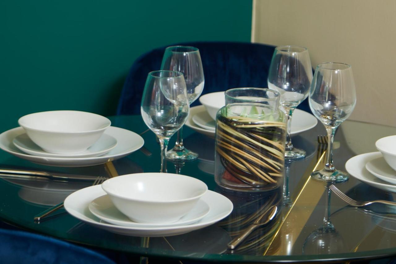 Exquisite Cambridge Abode - Sleeps 6 - Parking Apartment Екстериор снимка